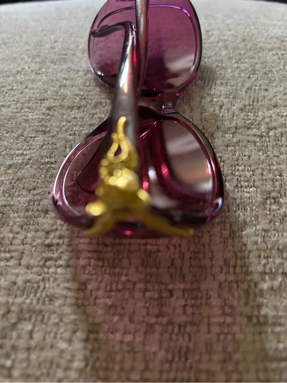Women's Oversized Purple Sunglasses — Fashion Cat-Eye Style